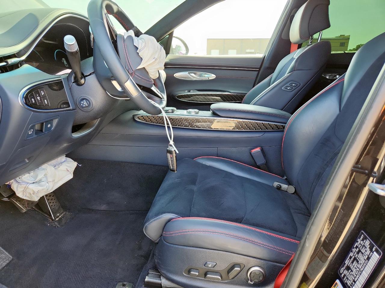 Genesis Gv70 Base Base Image 10