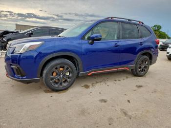  Salvage Subaru Forester