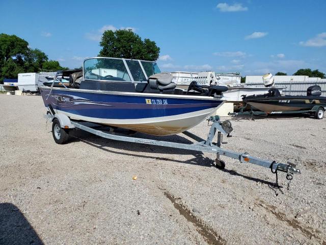  Salvage Lowe Boat
