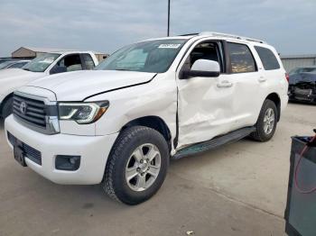 Salvage Toyota Sequoia