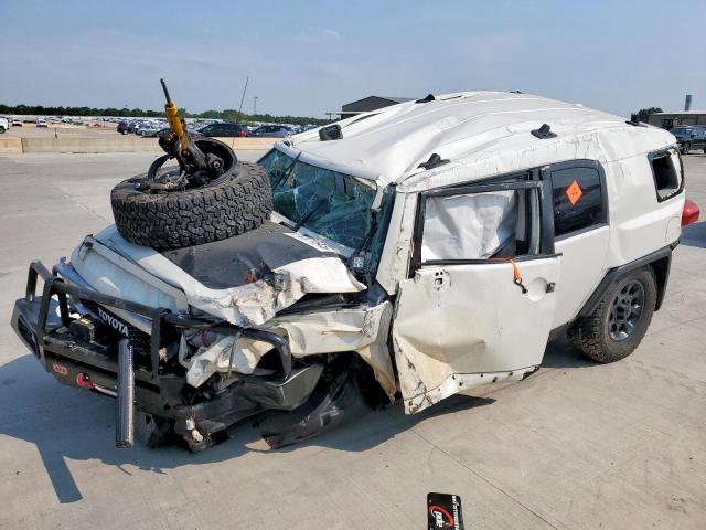  Salvage Toyota FJ Cruiser