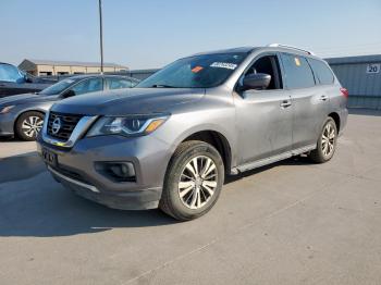  Salvage Nissan Pathfinder