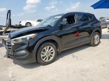  Salvage Hyundai TUCSON
