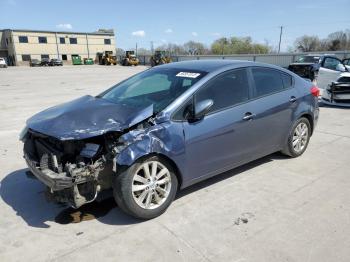 Salvage Kia Forte