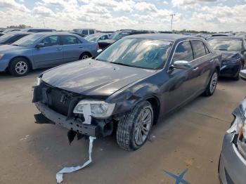  Salvage Chrysler 300