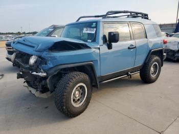  Salvage Toyota FJ Cruiser