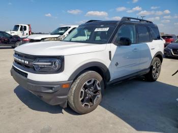  Salvage Ford Bronco