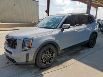  Salvage Kia Telluride