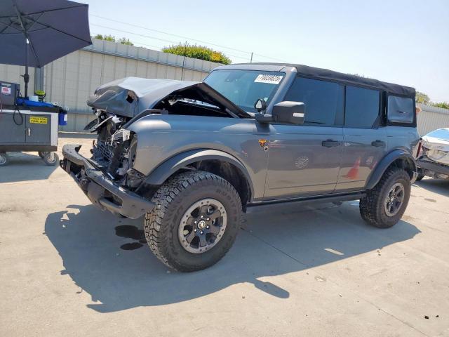  Salvage Ford Bronco