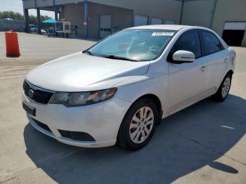  Salvage Kia Forte