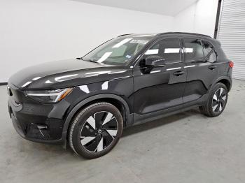  Salvage Volvo XC40