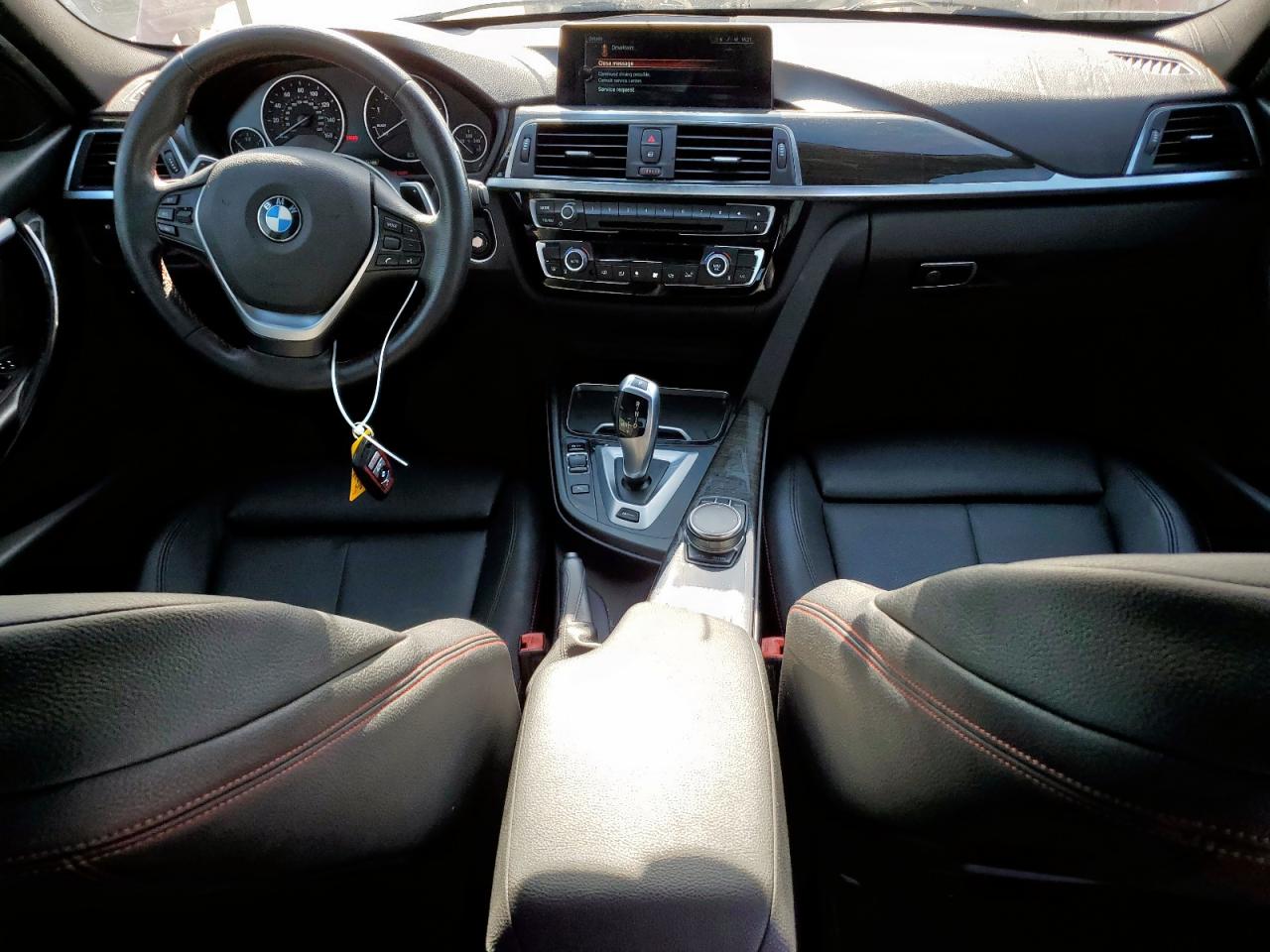 BMW 3 Series Image 6