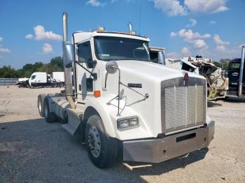  Salvage Kenworth Constructi