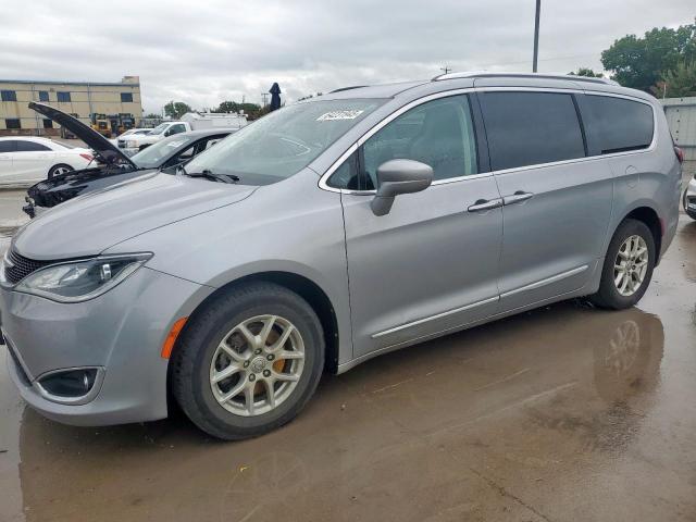  Salvage Chrysler Pacifica