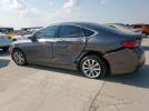 Chrysler 200 Limited Image 4