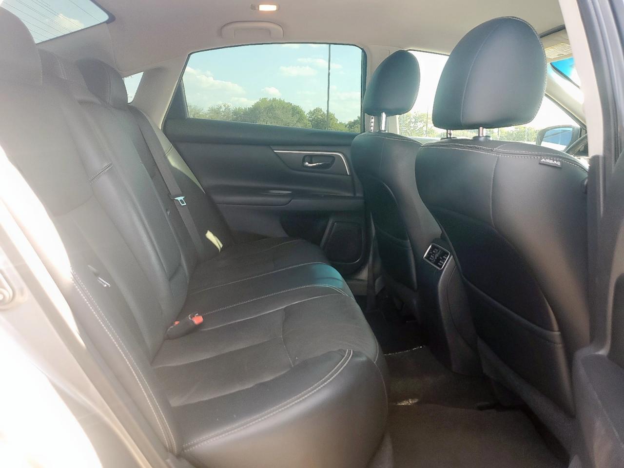 Nissan Altima 2.5 Image 8