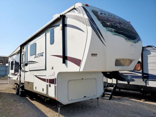  Salvage Keystone 5th Wheel