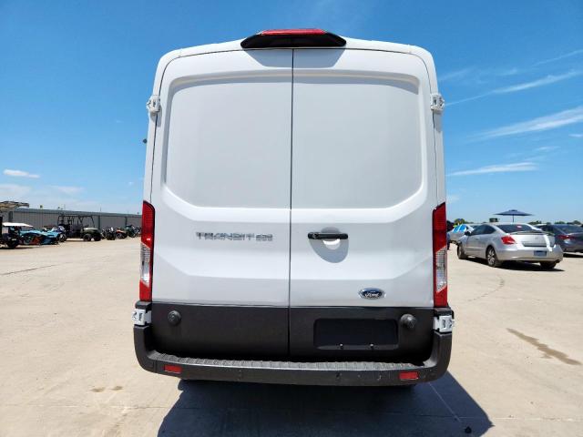 Ford Transit T-250 Image 8