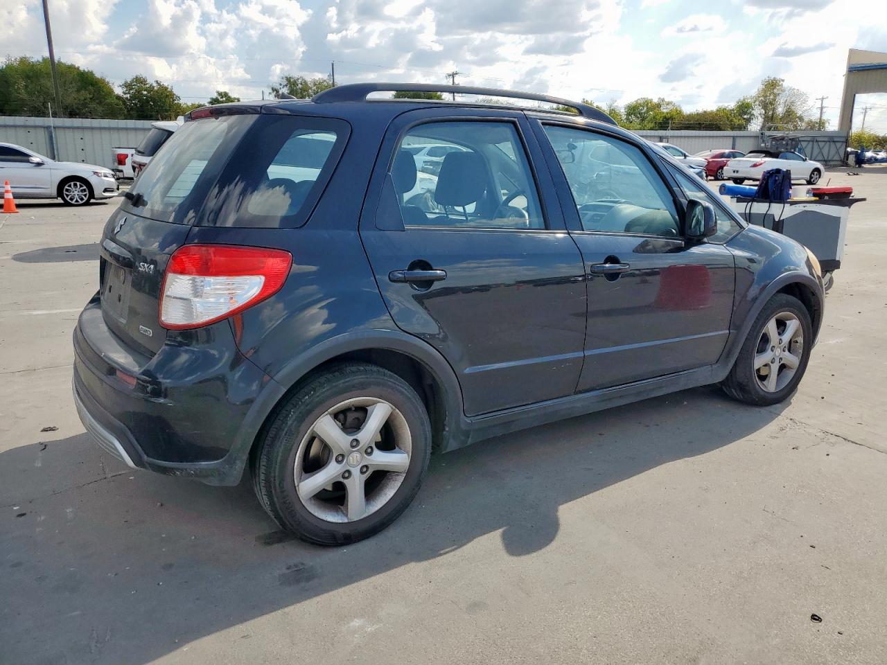 Suzuki SX4 Technology Image 7