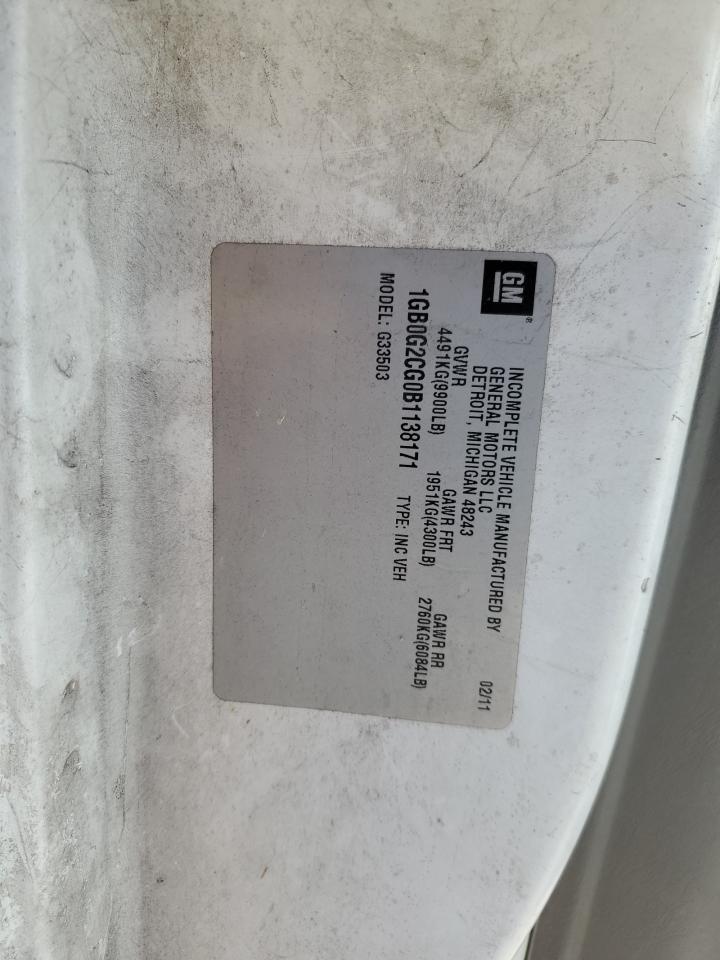 Chevrolet Express Image 11