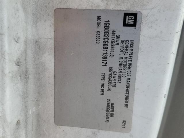 Chevrolet Express Image 11