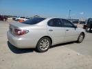 Lexus Es 300 Image 2