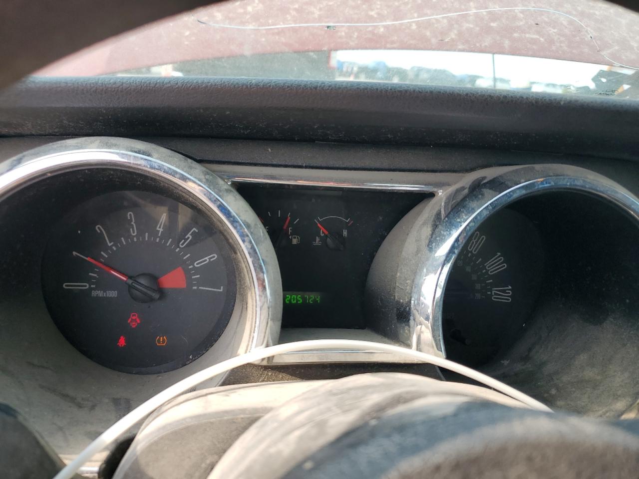 Ford Mustang Image 2