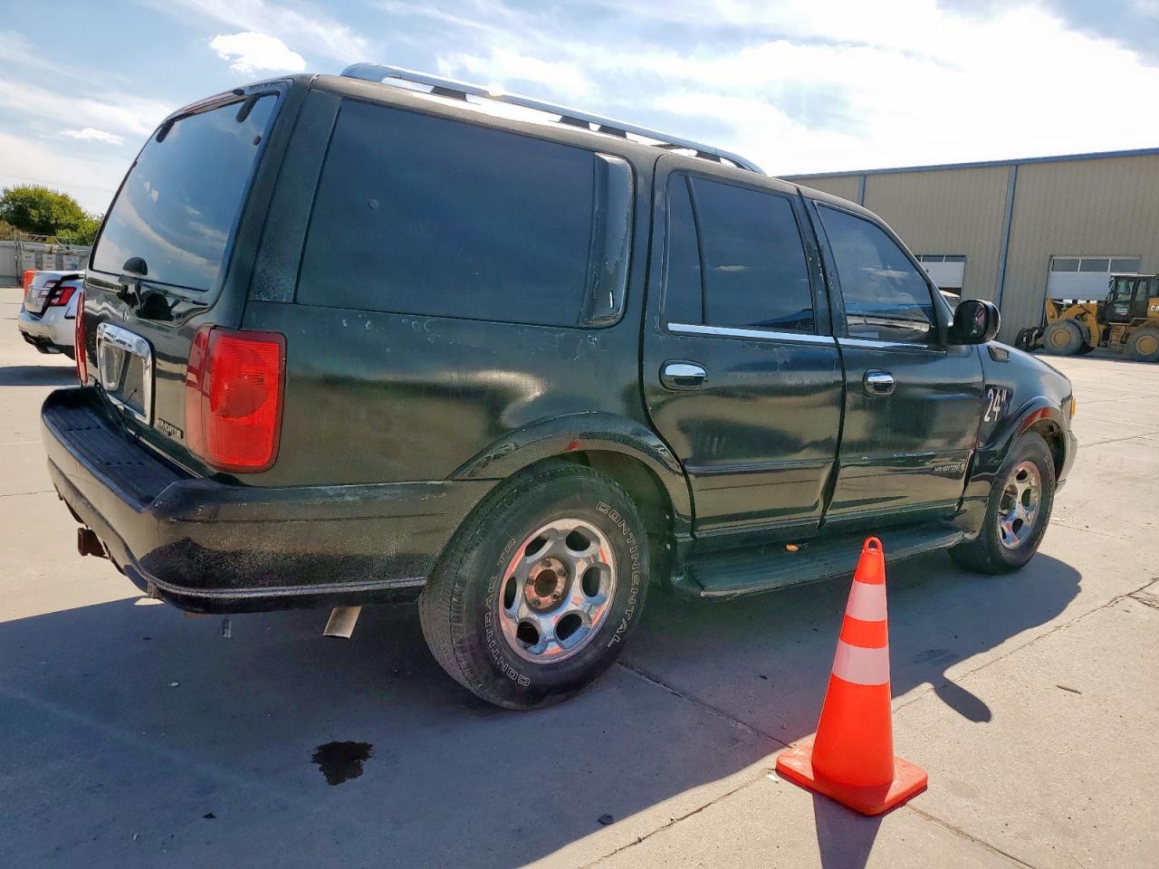 Lincoln Navigator Image 3