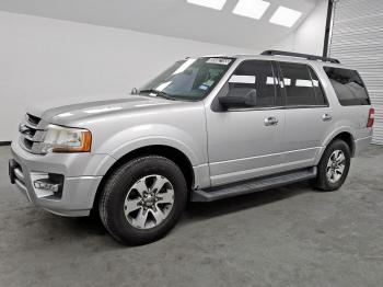  Salvage Ford Expedition