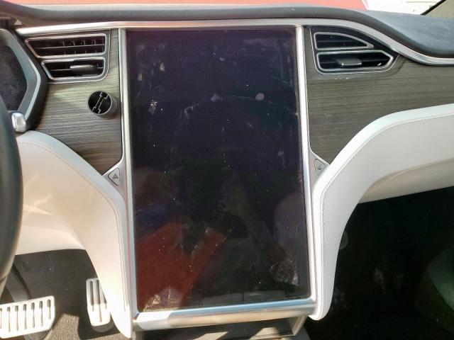 Tesla Model X Image 10