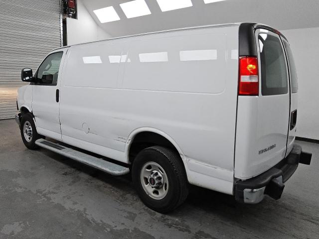 GMC Savana G2500 Image 5