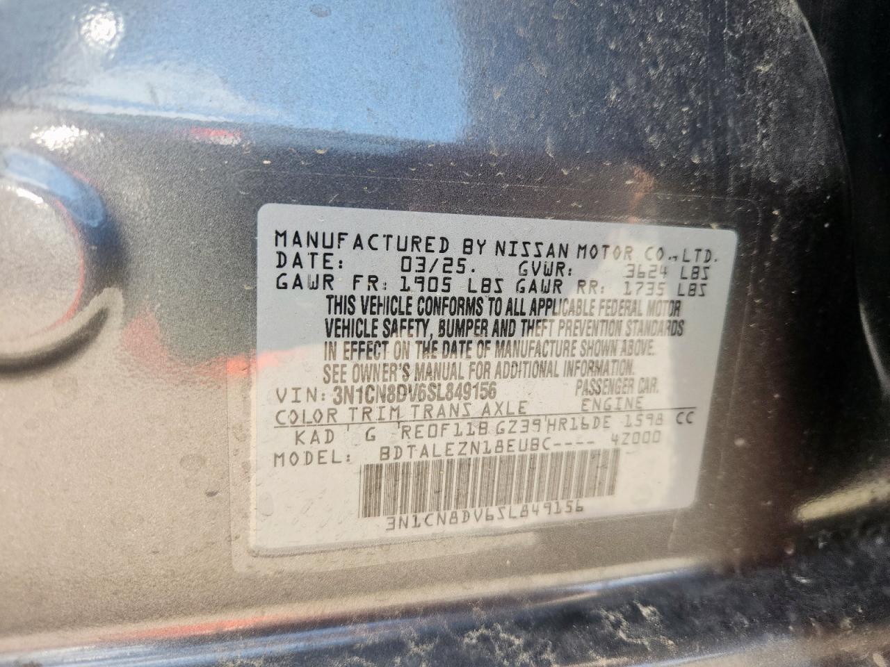 Nissan Versa S Image 10