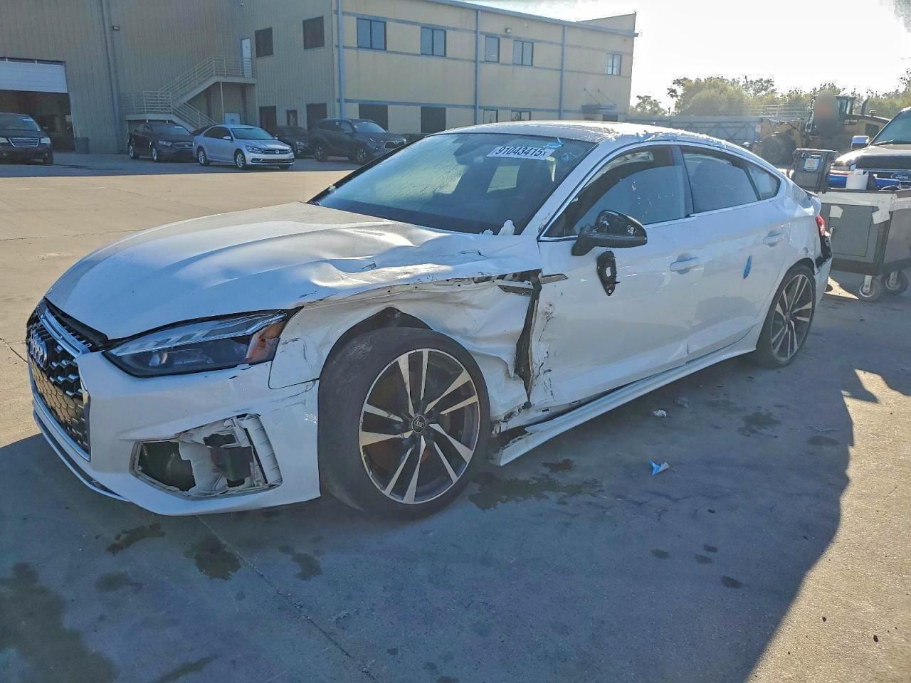 Audi S5 Premium Plus Image 1