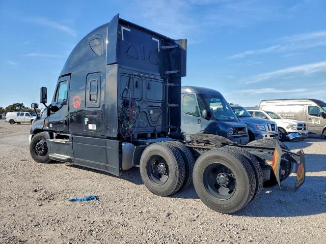 Freightliner Cascadia 1 Image 6