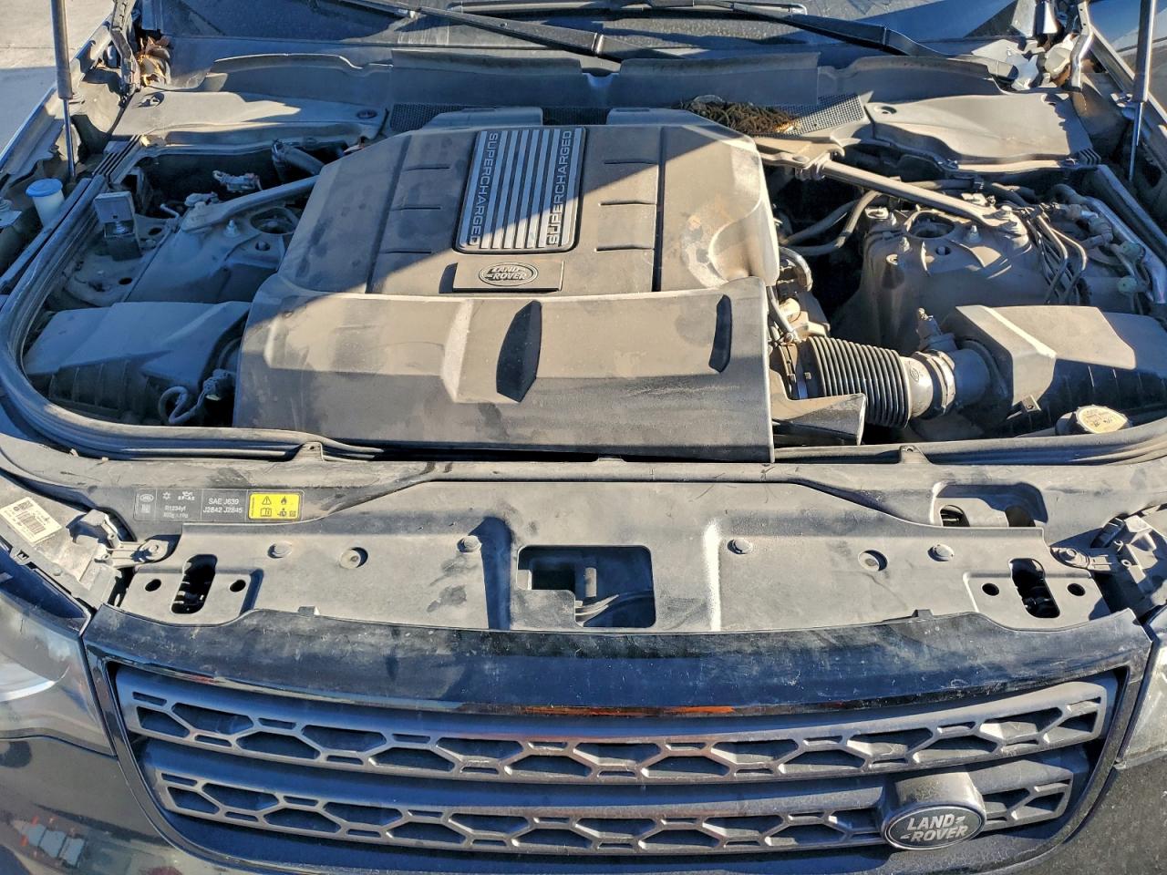 Land Rover Discovery Se Image 12