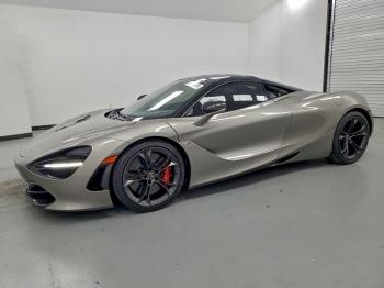  Salvage McLaren 720S