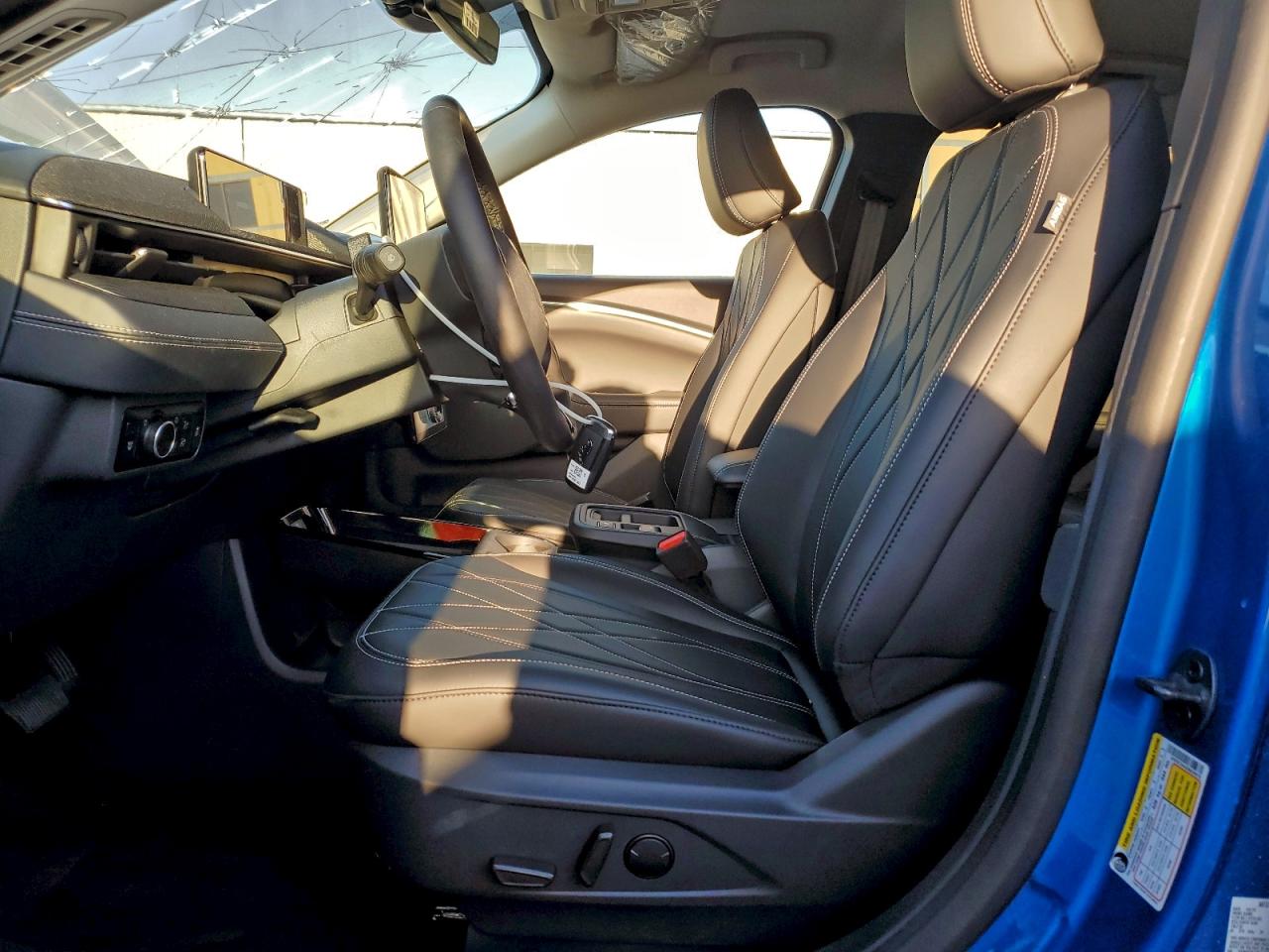 Ford Mustang Select Image 4