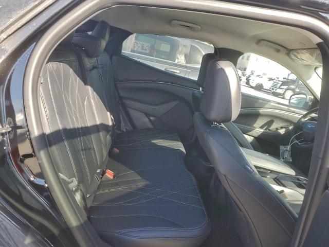 Ford Mustang Select Image 4