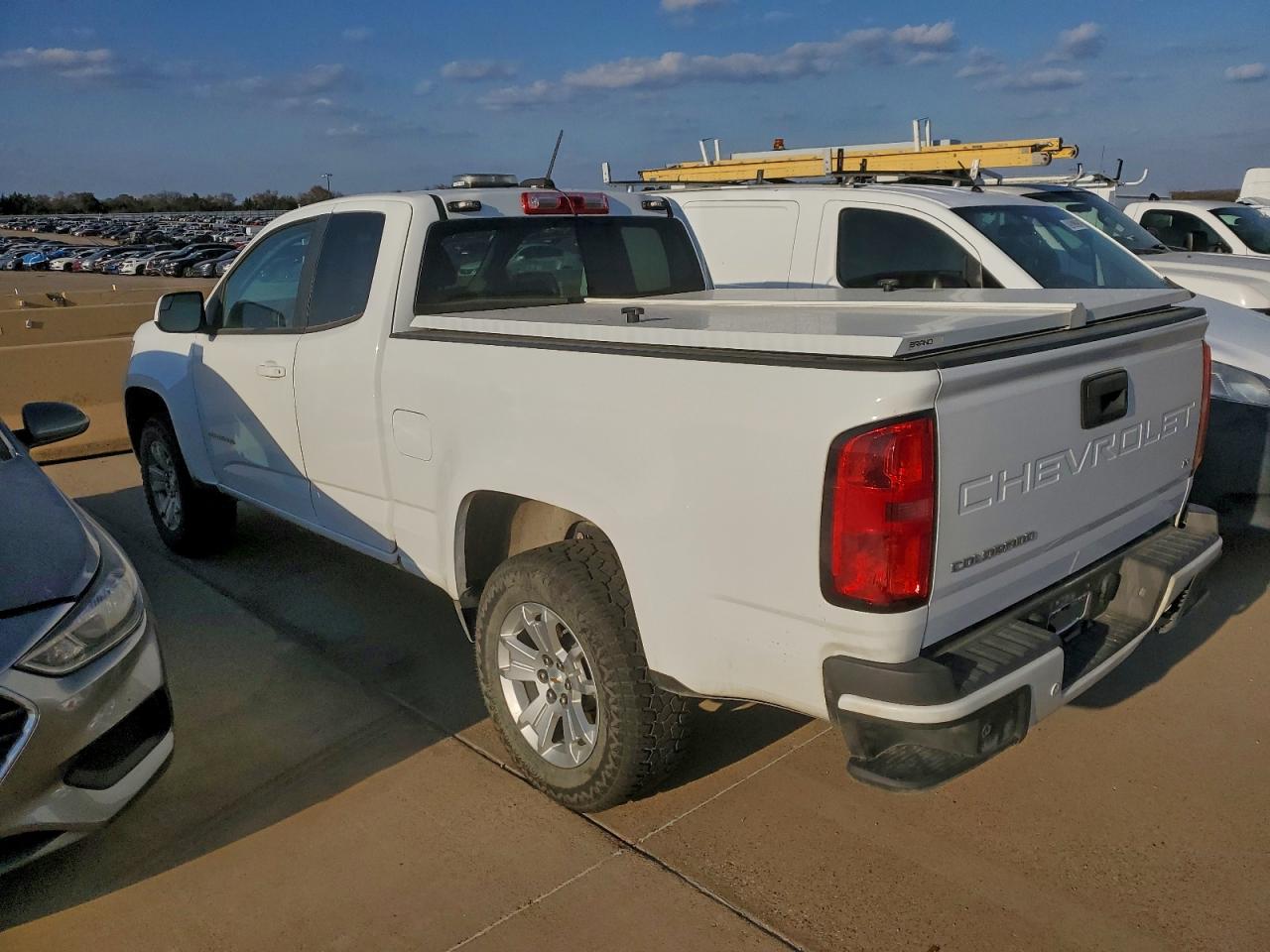 Chevrolet Colorado Lt Image 8