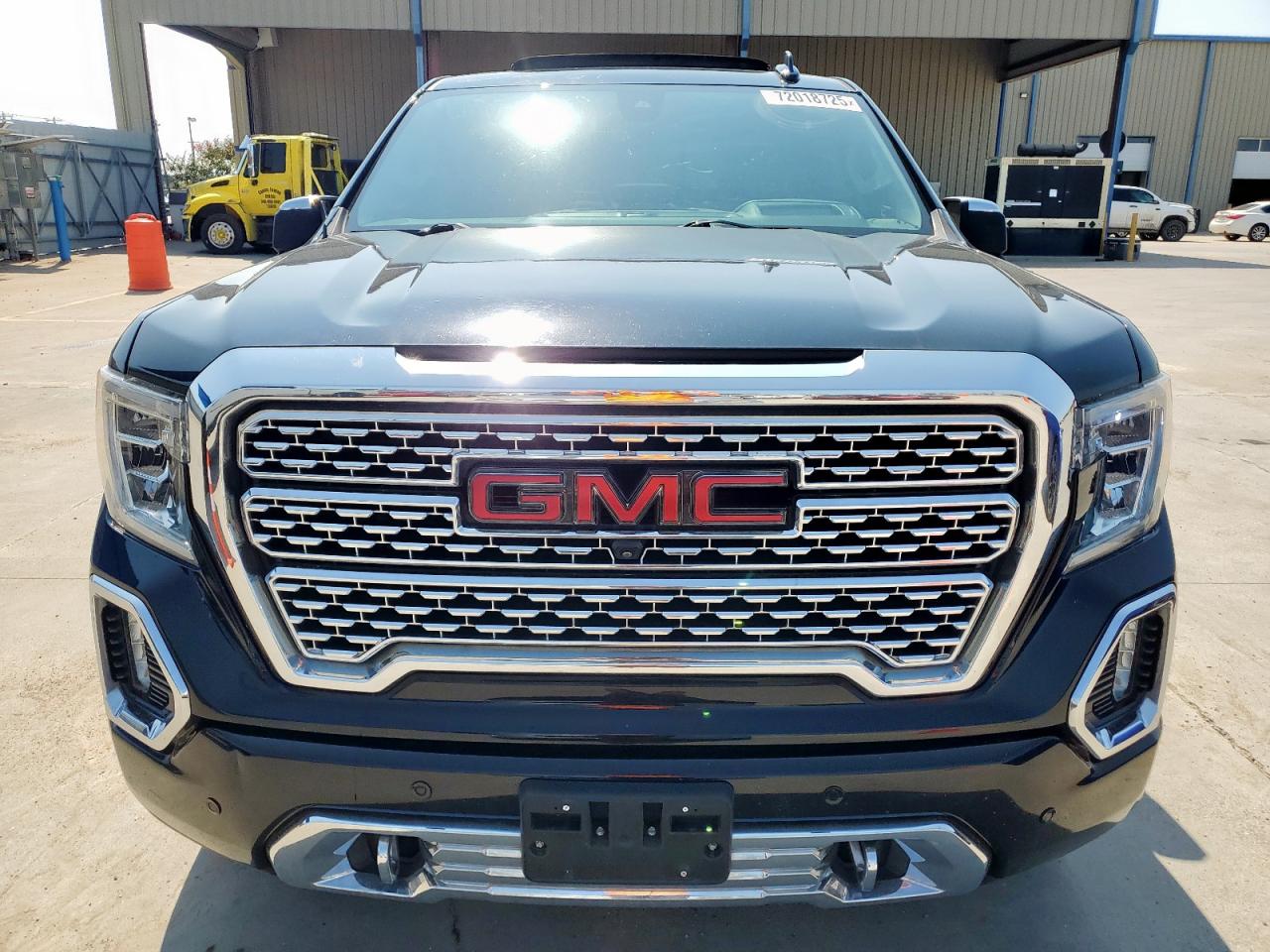 GMC Sierra K1500 Denali Image 7