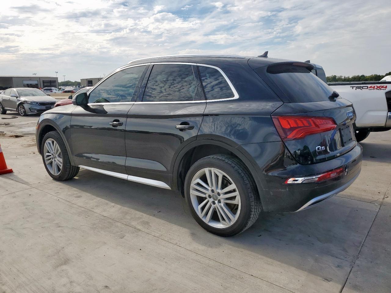 Audi Q5 Premium Plus Image 4