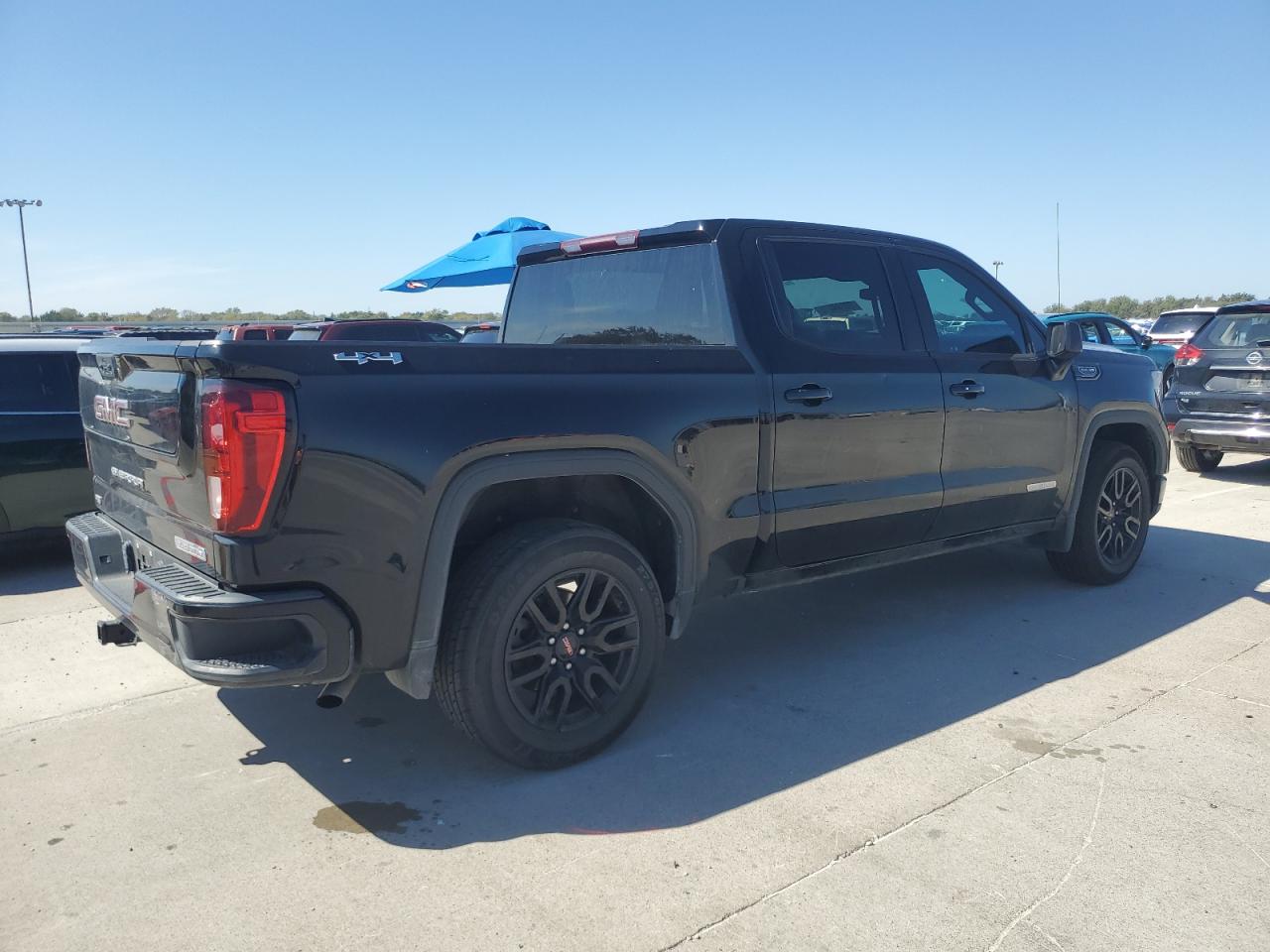 GMC Sierra K1500 Elevation Image 10