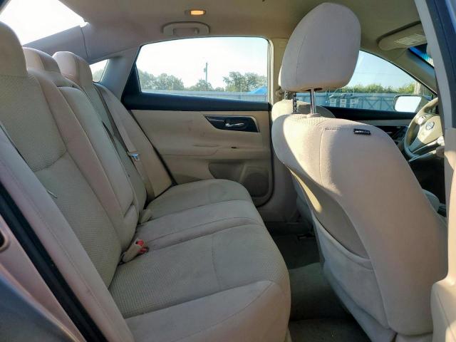 Nissan Altima 2.5 Image 6