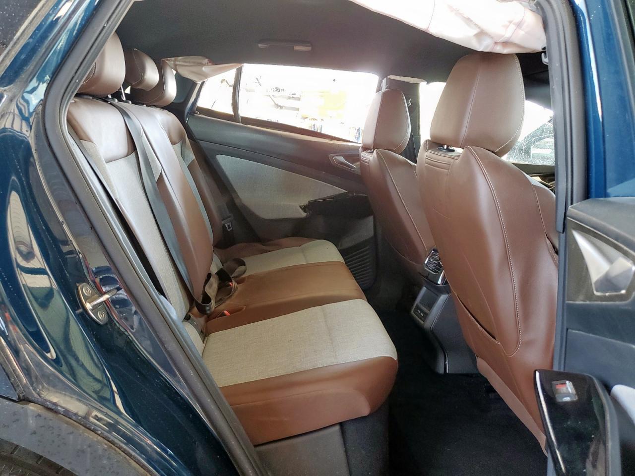 Volkswagen ID.4 Pro Image 8