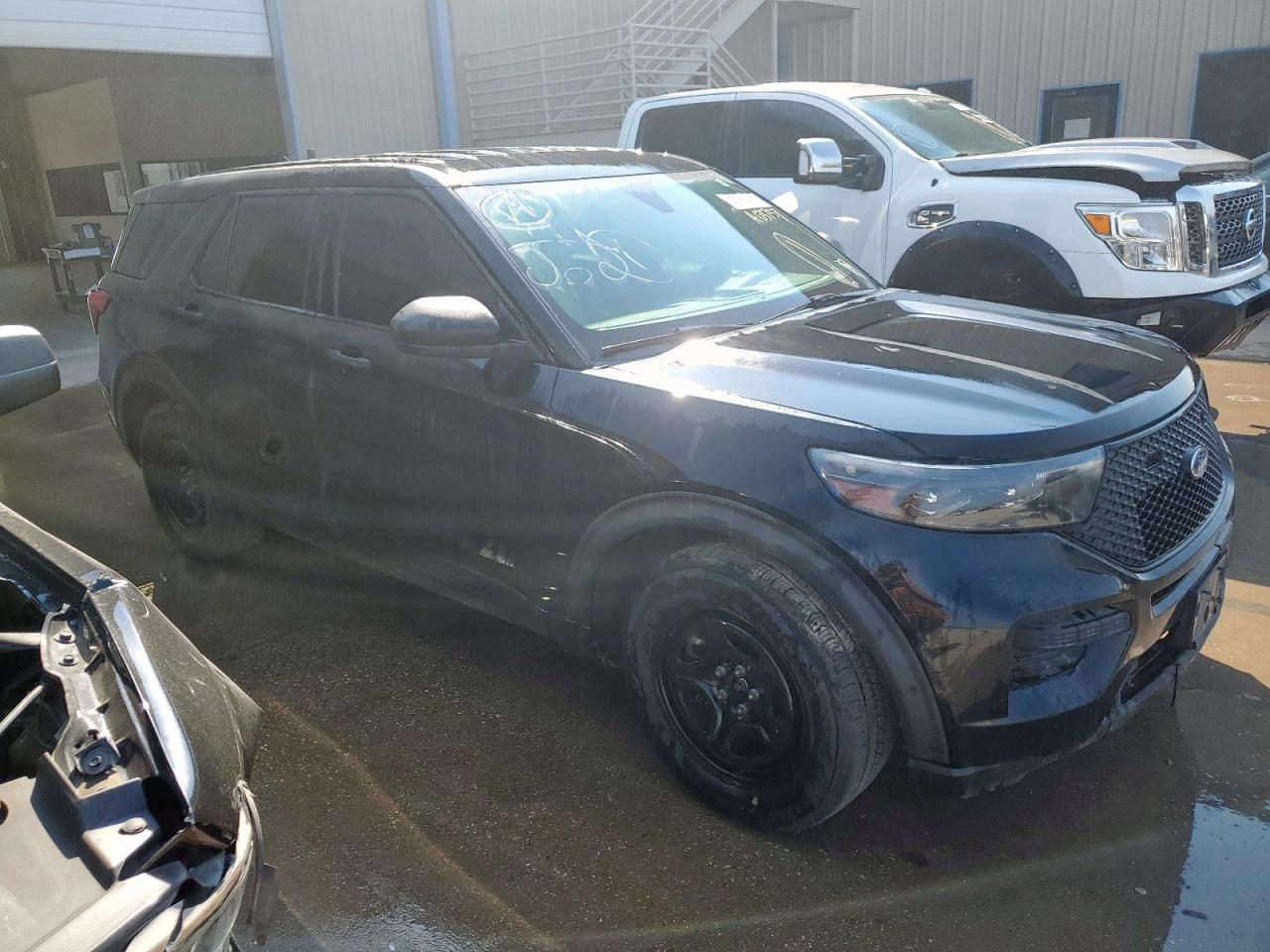 Ford Explorer Police Interceptor Image 3