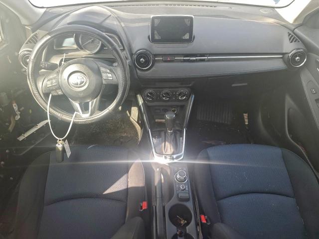 Toyota Scion Image 8