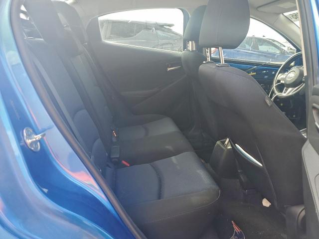 Toyota Scion Image 12