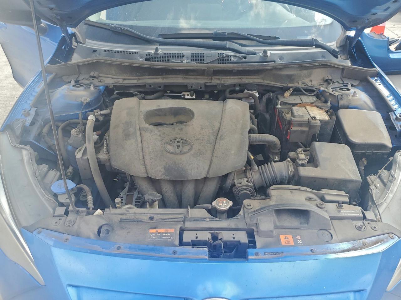 Toyota Scion Image 11