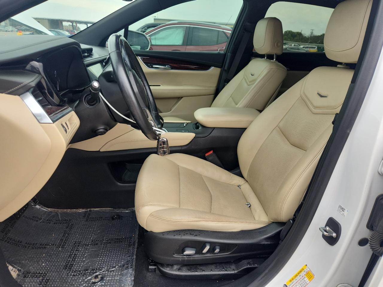 Cadillac XT5 Luxury Image 4