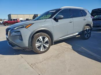  Salvage Nissan Rogue